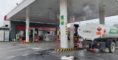 GMJ COMBUSTIBLES ESTACION DE SERVICIO