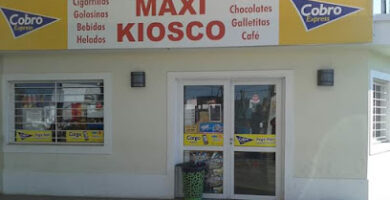 GNC y Maxi Kiosco