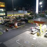 Gasolinera Esso Exito Envigado, Antioquia, Colombia